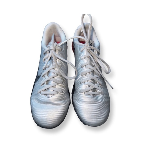 NIKE indoor cleats grey gray silver red and black girls US size 1 - Picture 5 of 10